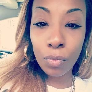 Meet your Posher, Marche'